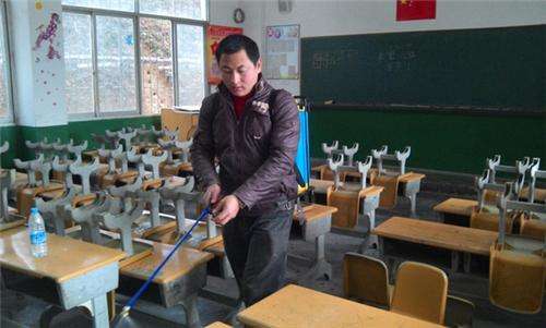 滄州景隆學(xué)校蟲害消殺器械 滄州景隆學(xué)校蟲害消殺器械