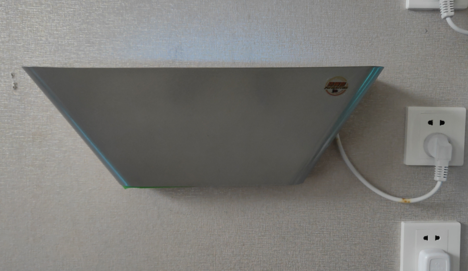 獵蠅者滅蠅燈安裝的高度規(guī)范